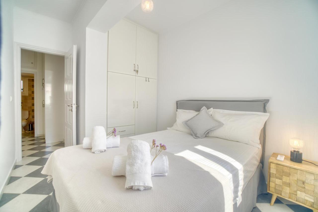 Stylish, Cozy 2-Bdr Flat In Andros Town By Explore Andros Kültér fotó